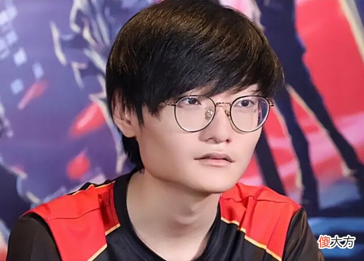 【游戏世界】LOL历史上位置最强盘点,Faker在榜!张嘉文:以前我认现在不认