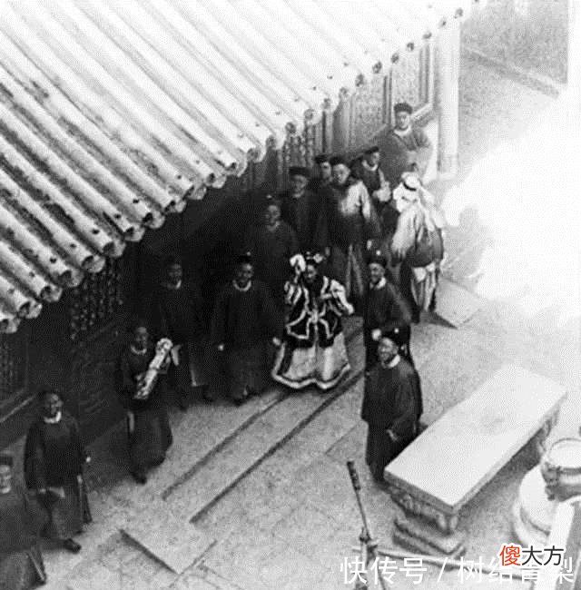 【历史故事】清宫戏都是骗人的，这才是真实的晚清，图9是慈禧唯一一张被偷拍的老照片