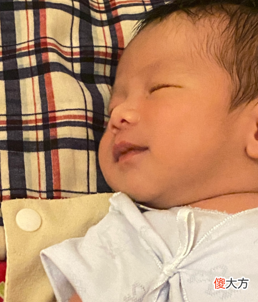 宝宝肠绞痛前,多数会出现这一信号,妈妈别不当回事