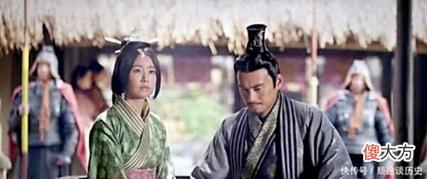 【爱历史】邓艾出奇兵入川后,刘禅只需做这件事,蜀汉安如磐石,为何投降?