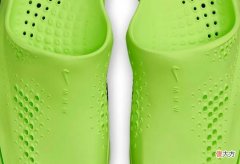 【时尚一点】时隔八年！Nike“Zoom 拖鞋”回归！居然还是联名！