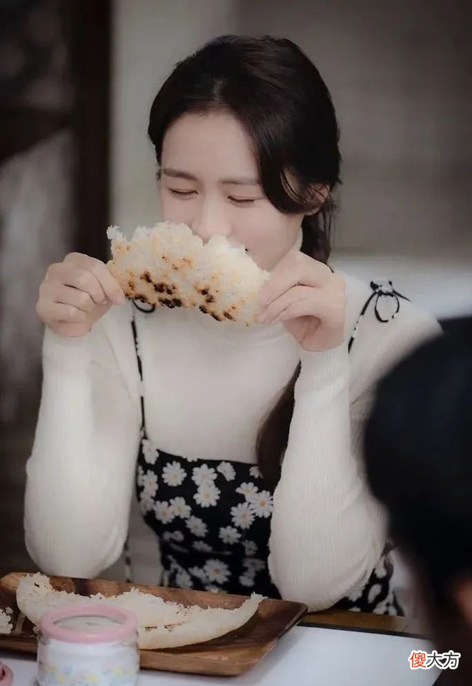 【就爱时尚】孙艺珍秀的不是孕妇餐，是爱情啊！