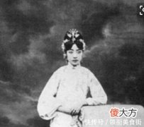 【历史故事】末代皇后红颜薄命，孤独去世，揭秘婉容死亡谜团！