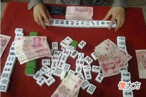 梦见自己打牌赢好多钱