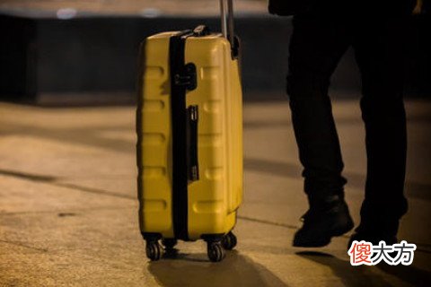 梦见丢失行李箱