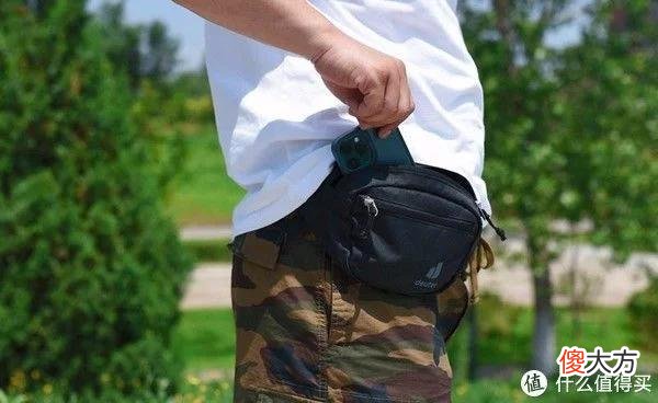 【就爱时尚】手机、钥匙、烟儿、火儿，全收-Deuter多特旅行腰包