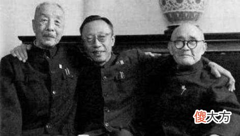 【爱历史】溥仪回家看故宫，售票员：不买票，皇帝也不能进入！