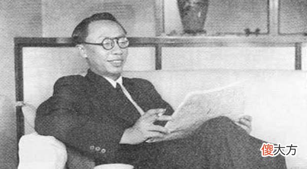 【爱历史】溥仪回家看故宫，售票员：不买票，皇帝也不能进入！