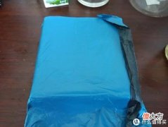 【时尚一点】日常用品 篇一百二十九：节约又实惠，腰带松脱分层后，新买了罗蒙的无扣头牛