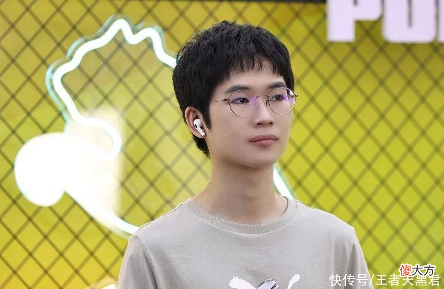 【游戏迷】AG久诚训练赛被换下，新人云黎可能上场，粉丝却拿一诺开炮