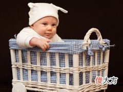 梦见怀抱一胖胖的小男孩