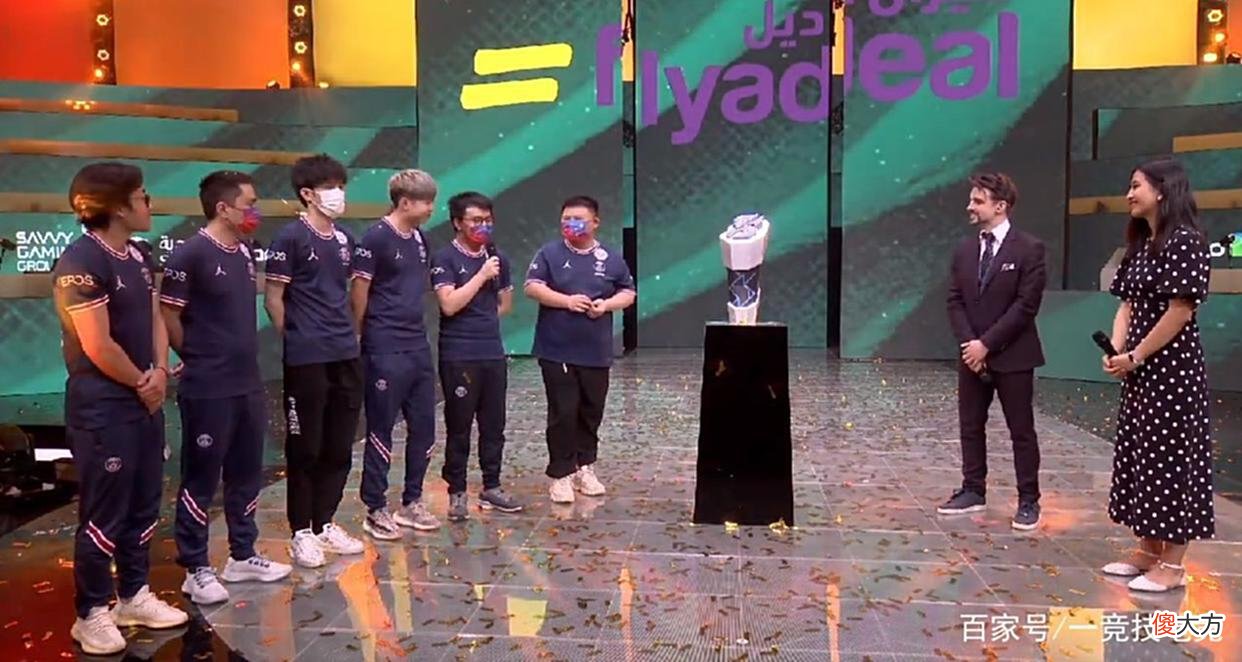 【游戏迷】「DOTA2」利雅得大师赛夺冠后Faith_bian微博表白女友，感谢队友