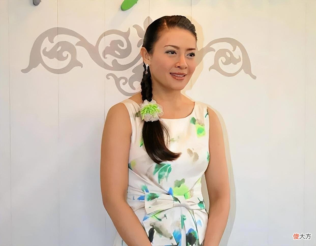 【历史故事】诗妮娜销声匿迹有深意，甘愿退出后宫阵容，储妃回归有望接替空缺