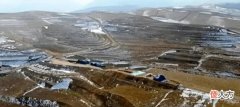 【历史故事】甘肃山村突遭武警包围,龙脉深处惊现墓葬,专家赶去发现古国文明