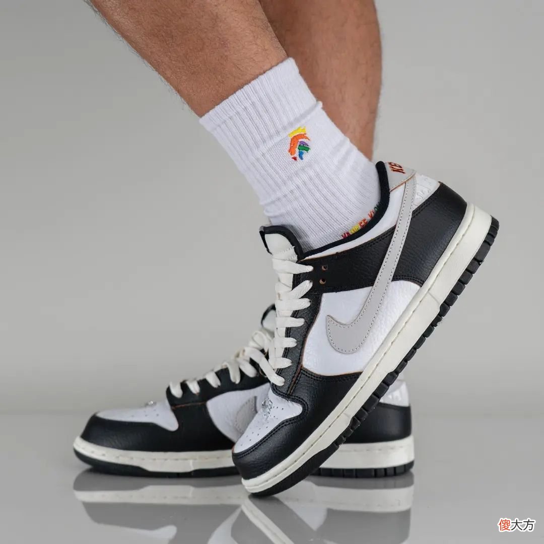 【时尚一点】熊猫 HUF x Dunk SB 上脚曝光！还有隐藏双层鞋面！