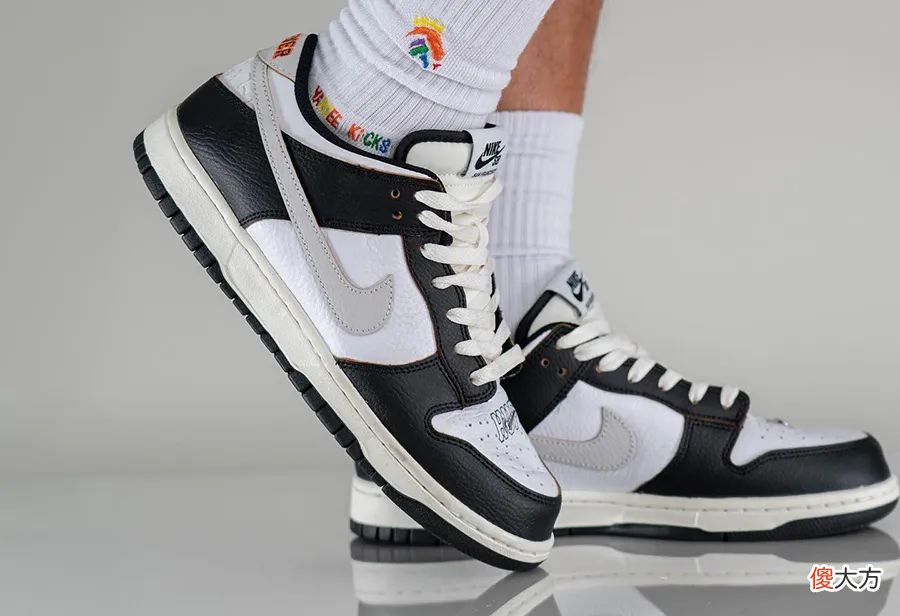 【时尚一点】熊猫 HUF x Dunk SB 上脚曝光！还有隐藏双层鞋面！