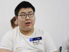 【游戏迷】小胖的水平有多高？巅峰赛拿下71％胜率，水友：不愧是胖皇