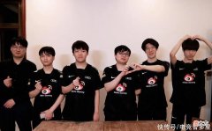 【游戏世界】TheShy韩服撞车jiejie，拿出龙女自信打上！直言自己是龙女的神？