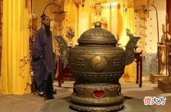 【历史故事】清朝皇帝平均寿命冠绝历史，为何会如此？方士的金丹是关键