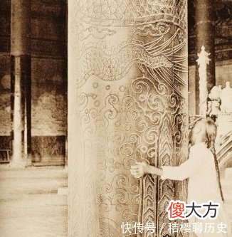 【历史故事】上世纪初期的紫禁城：破败荒凉，杂草丛生，令人颇为感慨