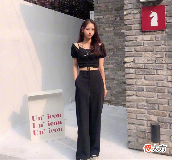 【就爱时尚】小个子女生的完美身高比例如何搭配？看这几种服饰，保准你也是超模