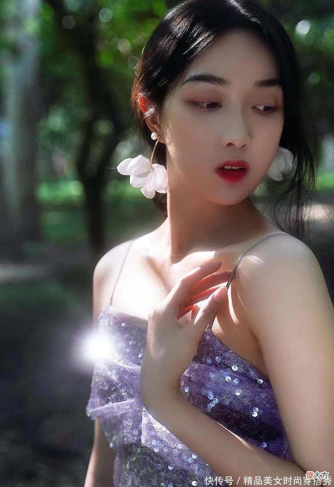 【就爱时尚】年轻是最大的资本，美女的青春影像，全是肆意的美好