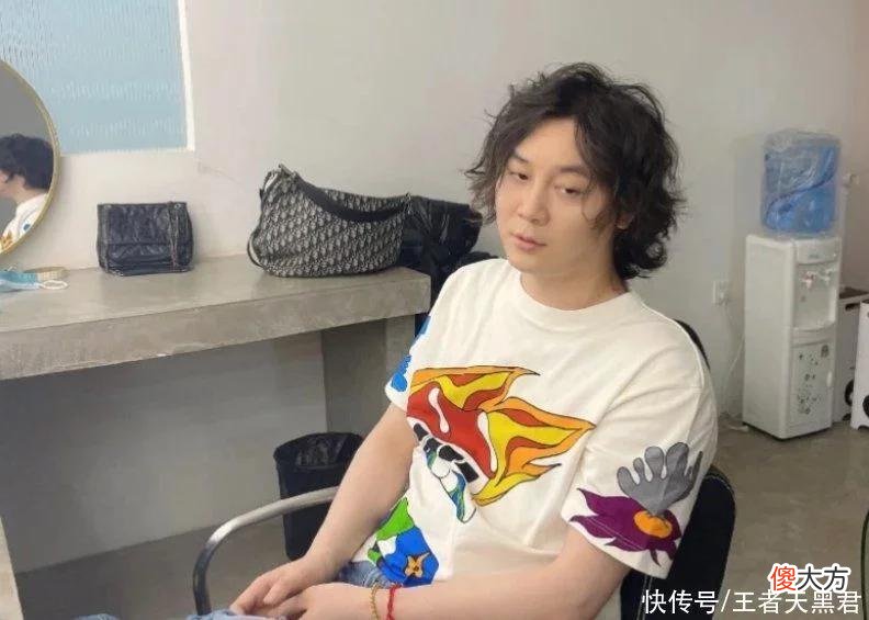 【游戏世界】XYG的选手不能和其他队玩？秀豆多次拒绝百兽，苏沫也找不到灵梦