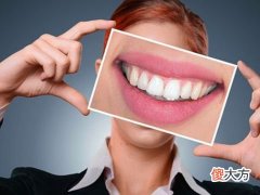 梦见牙齿掉了