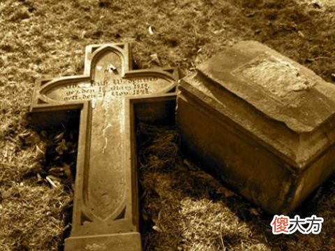 梦见棺材有死人