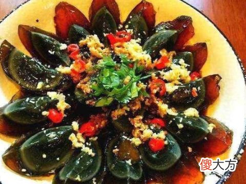 梦见吃松花蛋