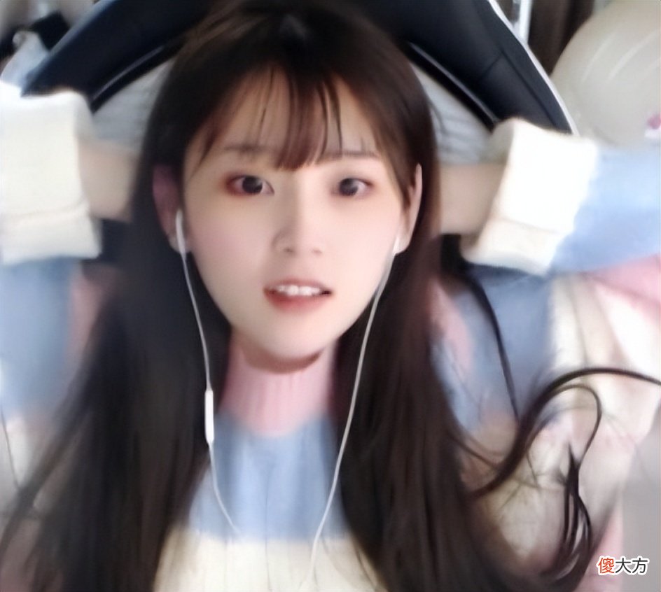 【游戏世界】国服第一女扎克酥酥官宣停播，直播真情流露：感谢Doinb的帮助