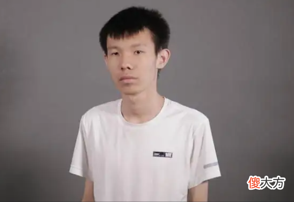 【游戏迷】张嘉文保住钻石单位，10-1的超神男枪，再一次重回江湖