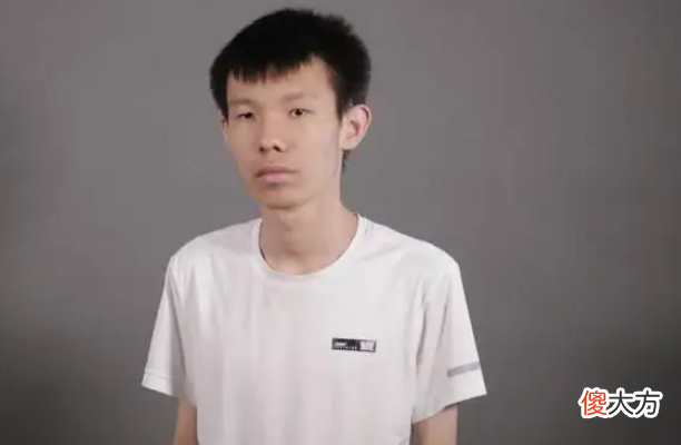 【游戏迷】张嘉文来到钻石分段变了天，赵云类型的对手，阿斗类型的队友！