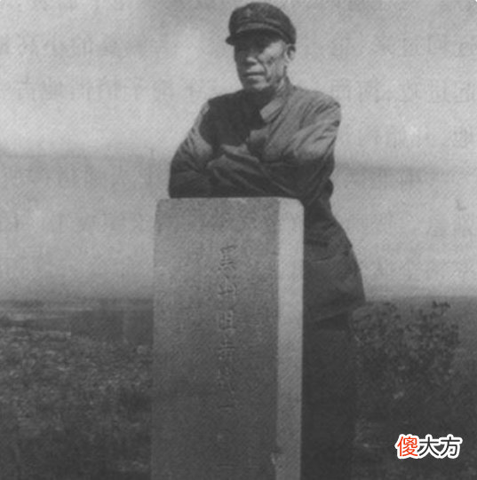 【历史故事】1962年,广州军区副司令梁兴初回家,学徒时期的铁匠铺老板慌了