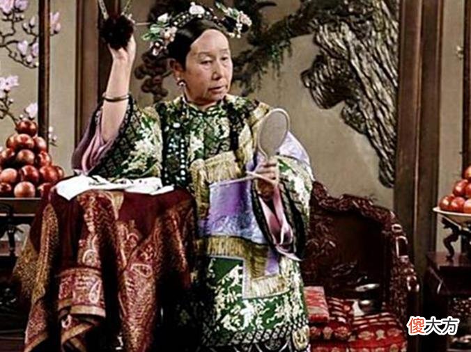 【爱历史】溥仪回忆：做皇帝最痛恨两件事，一不能趁热吃饭，二不能超过3口