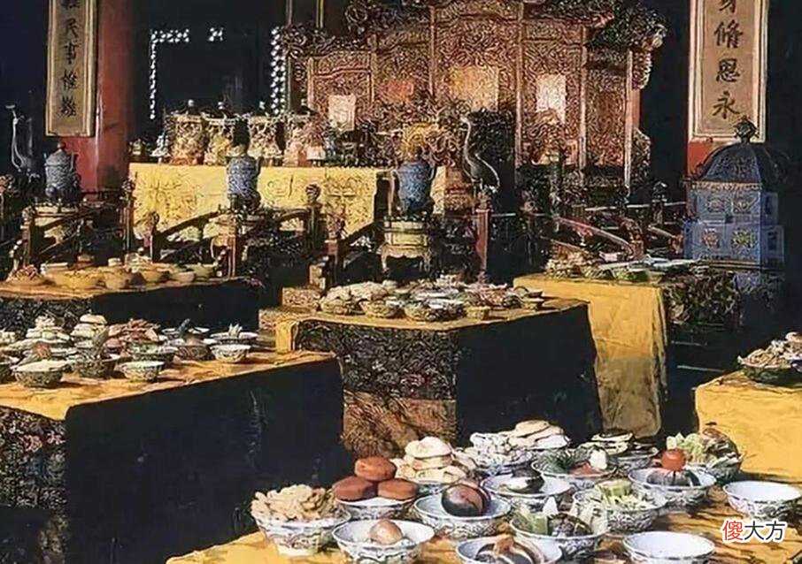 【爱历史】溥仪回忆：做皇帝最痛恨两件事，一不能趁热吃饭，二不能超过3口