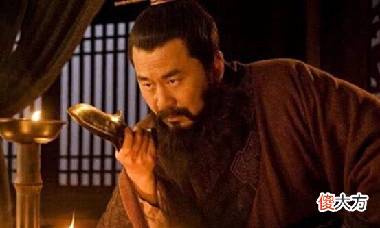 【历史故事】曹操对他十分爱惜，可他却宁可赴死，都不想归顺曹操