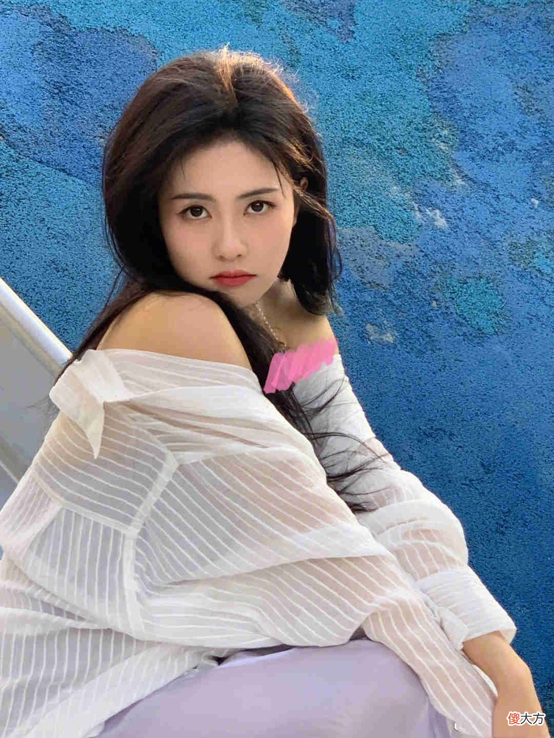 【时尚一点】夏日温柔风穿搭特点有哪些？白鹿三招穿出，温柔清爽甜美高雅范