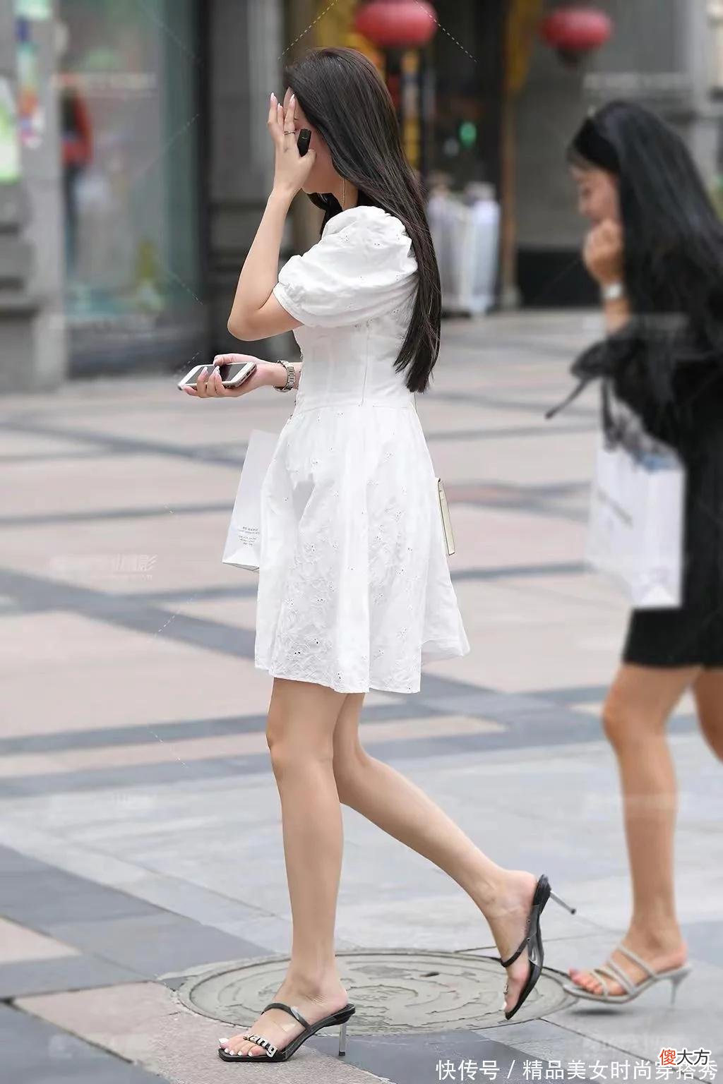 【时尚一点】一件设计感十足的白色短裙，很小清新，看着就很舒适