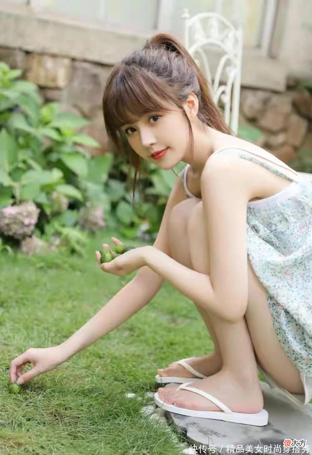 【就爱时尚】娇俏、甜美、灵动的少女，尽显青春气息