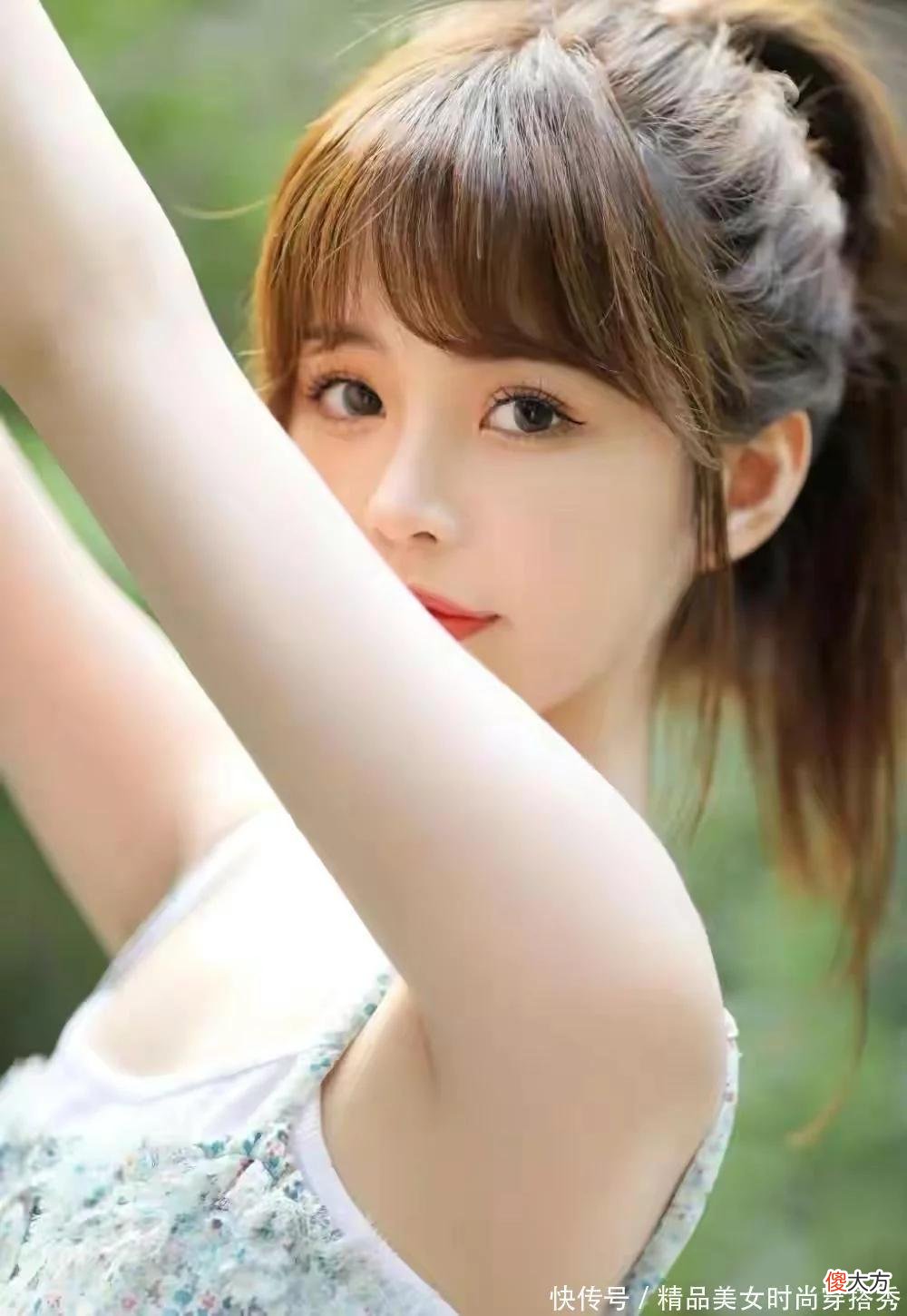 【就爱时尚】娇俏、甜美、灵动的少女，尽显青春气息