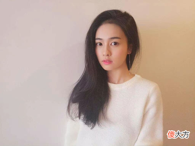 【时尚一点】白鹿出道前的颜值这么“水灵”！网友：好想用这张脸活一天