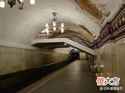 神秘的莫斯科地铁2号线，上百名乘客突然消失，两者间有啥联系？