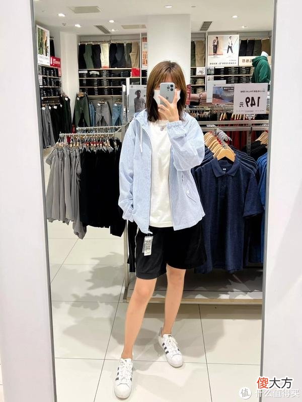 【时尚一点】优衣库打折啦！小姐姐帮你试男装，12件平价百搭的优衣库男装推荐！