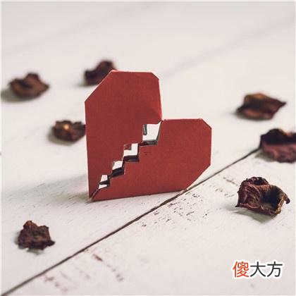 梦见老公的亲戚去世是什么意思