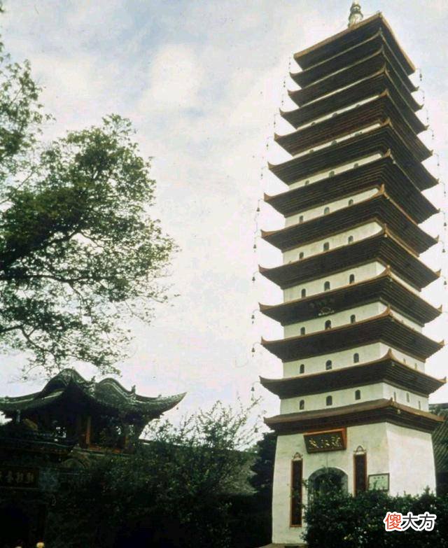 【历史故事】30多年前的成都老照片，这些老照片你能认出几张？