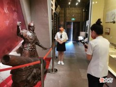 【爱历史】心怀爱国志 云游纪念馆，“对话”宝山这位民族英雄