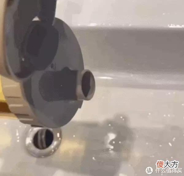 【时尚一点】乐扣乐扣和特百惠的水杯哪个更值得入手？