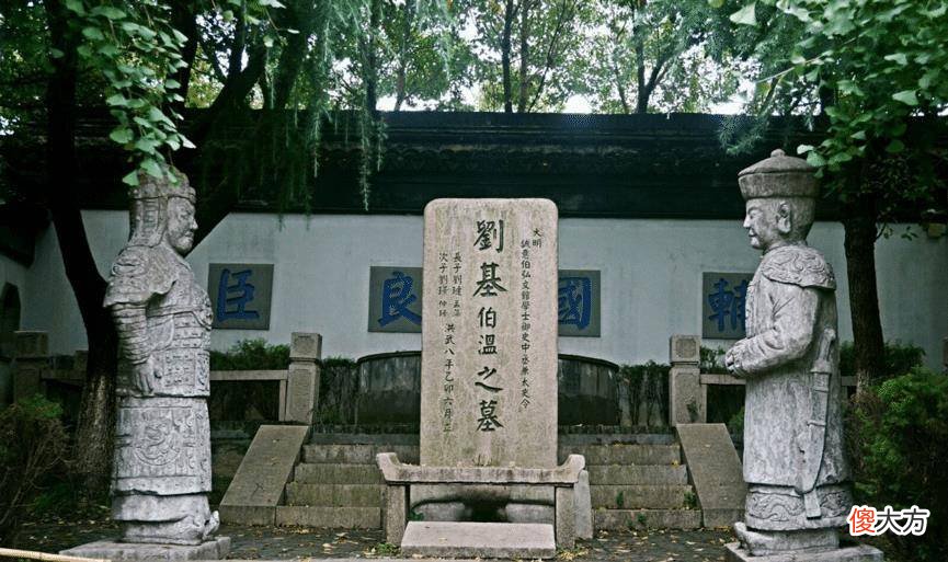 【历史故事】朱元璋问刘伯温，换掉李善长谁当宰相合适？