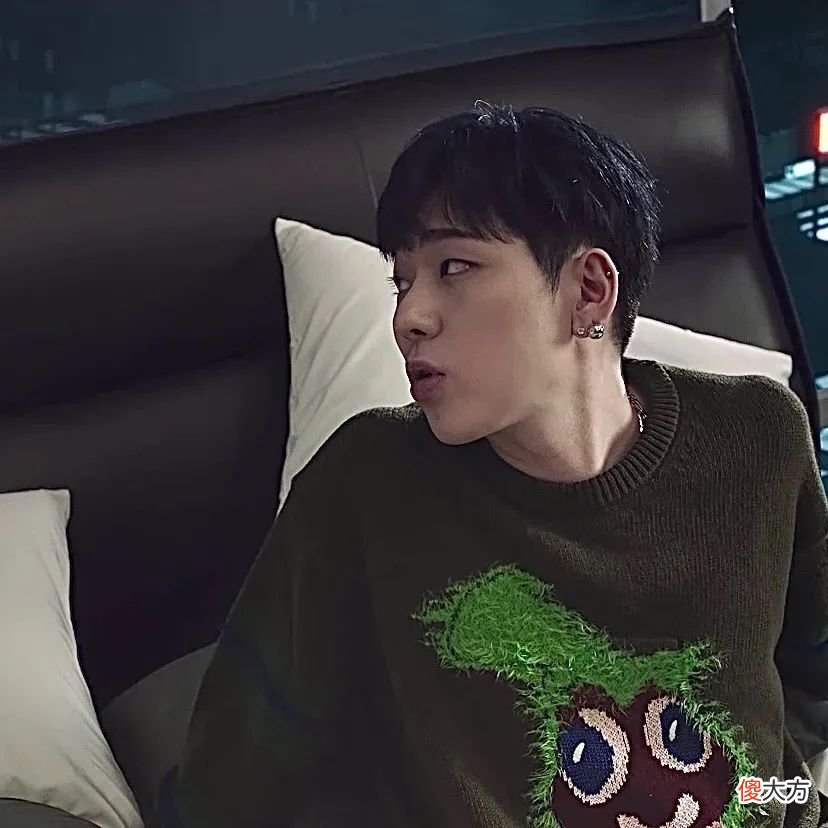 【就爱时尚】Zico新MV 里有哪些中国、韩国等先锋设计师单品？